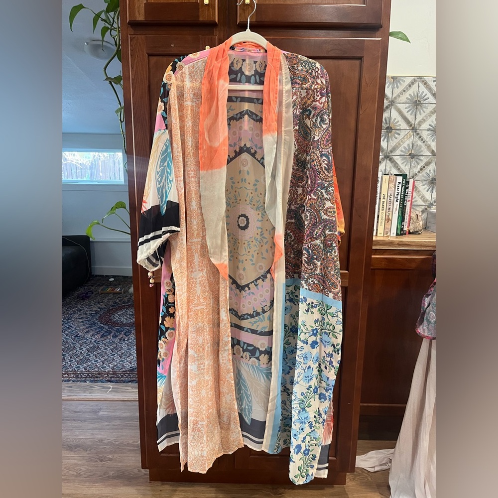 Colorful Bohemian Kimono - Picture 2 of 4